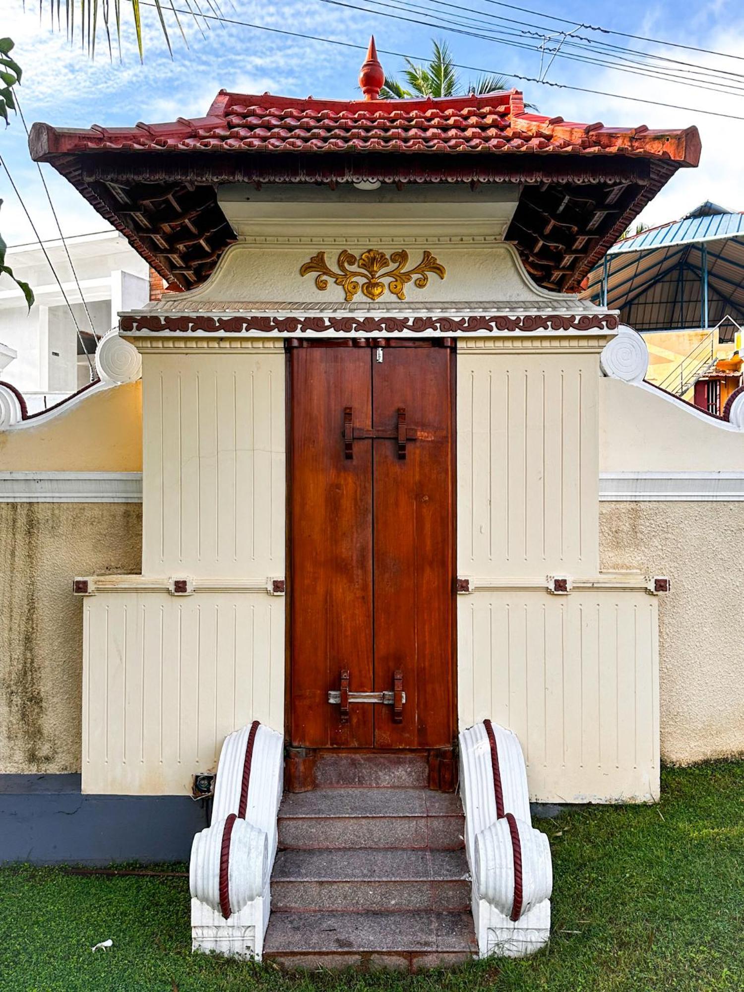 Parvathy Serenity In Varkala Attingal 外观 照片